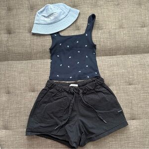 Old Navy Tank Top with Black Calvin Klein Shorts and Blue Bucket Hat BUNDLE🛍️